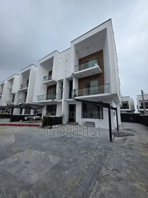 4bdrm Duplex in Dpkay Estate, Lekki for sale