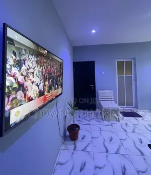 Cheap Studio Apartment Close to Ikeja- About 20 Minutes Drive