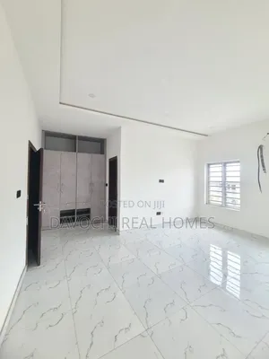 4bdrm Duplex in Ikota Vill Estate, Lekki for rent
