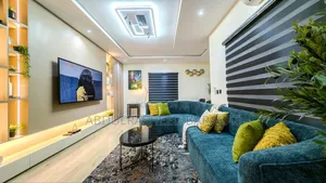 Stunning 3 Bedrooms Apartment With, Football Pitch,Fast Wifi,Balcony
