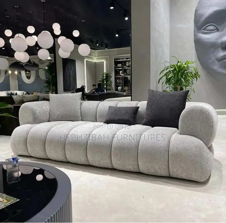 Executive Puffy Sofa With Pillows