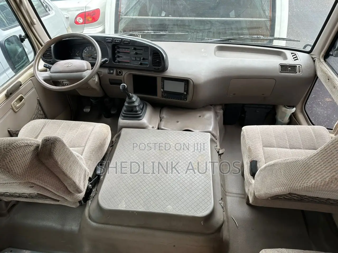 Toyota Coaster 2015 Gold