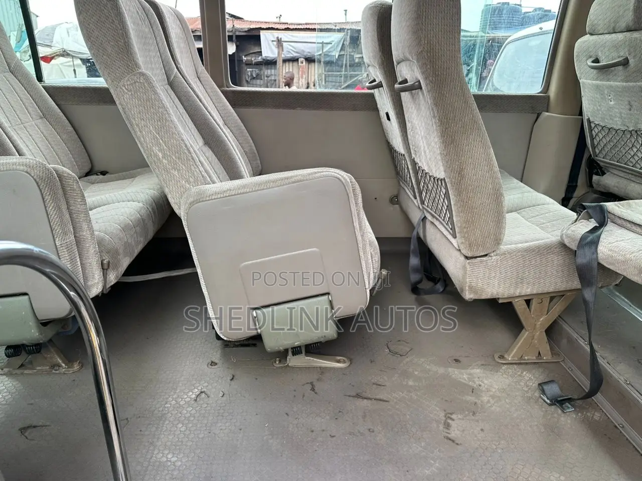 Toyota Coaster 2014 Gold