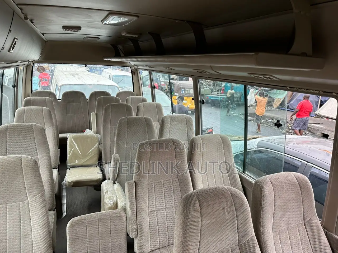 Toyota Coaster 2014 Gold