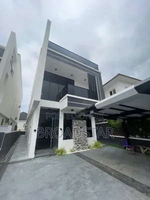 Furnished 5bdrm Duplex in Ikota for sale