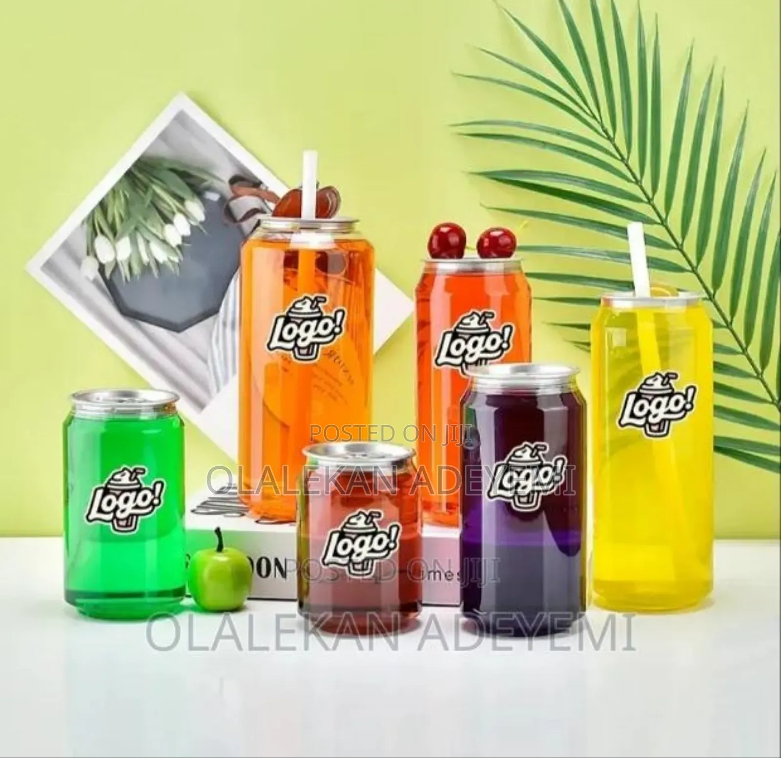 Transparent Can Bottle With Lid Cover.