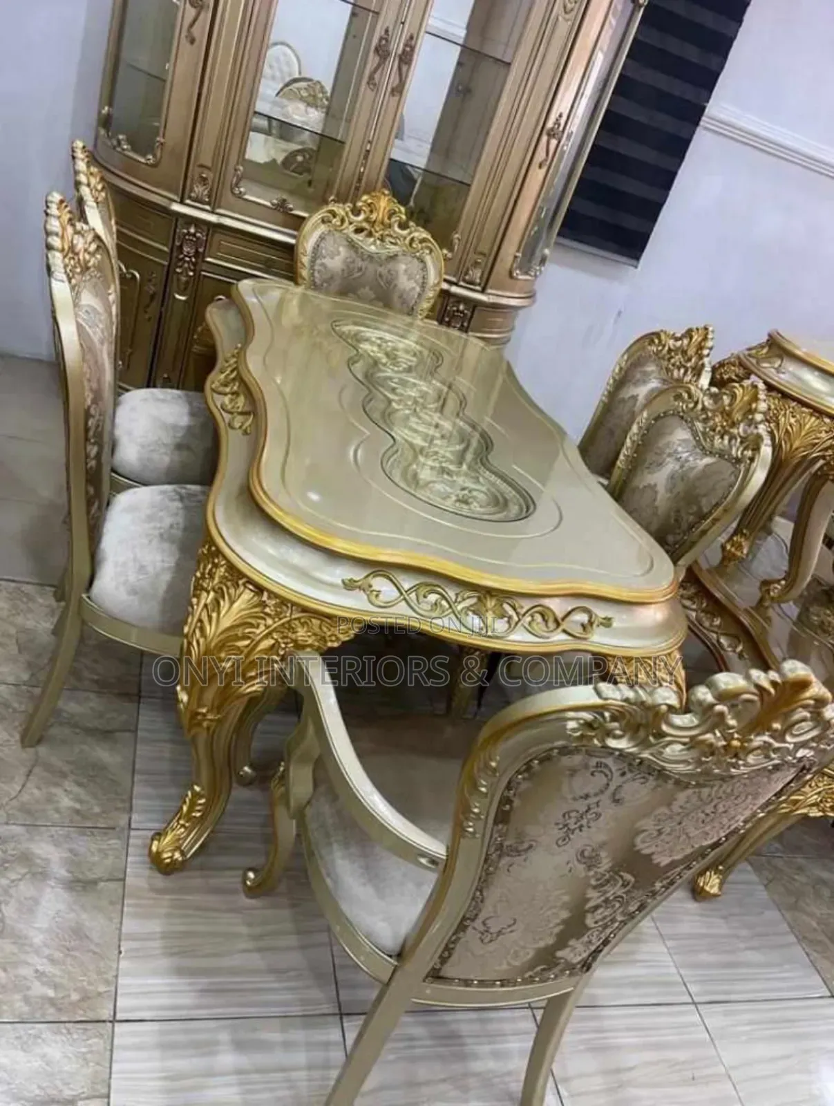 Royal Dining Table With 6 Chairs