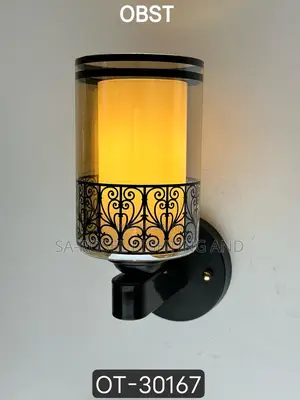 Simple Glass Wall Bracket Fitting