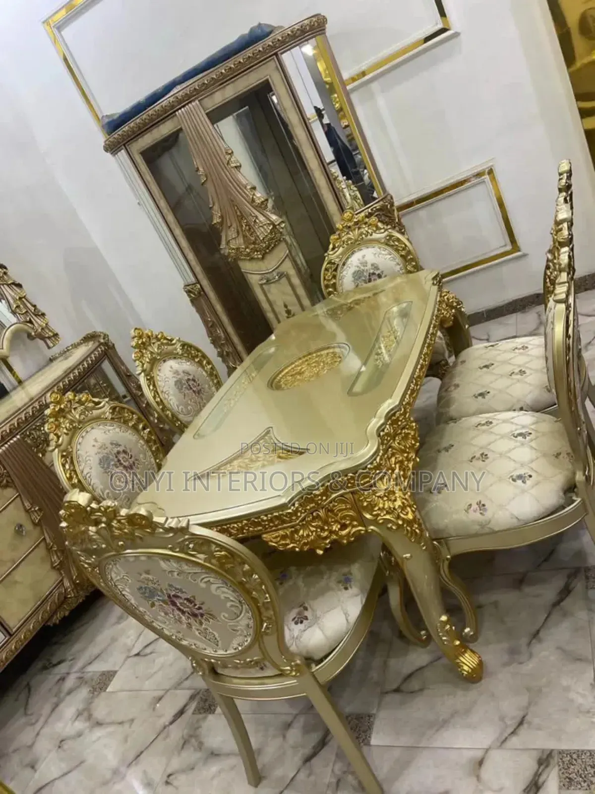 5 Seater Royal Dining Table