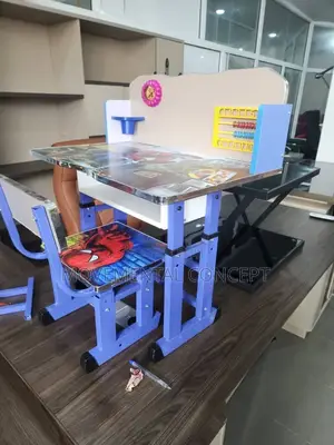 Kids Study Table and Chairs