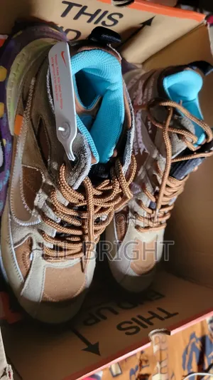 Men Sneakers