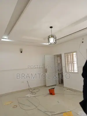 3bdrm Townhouse / Terrace in Dawaki for rent