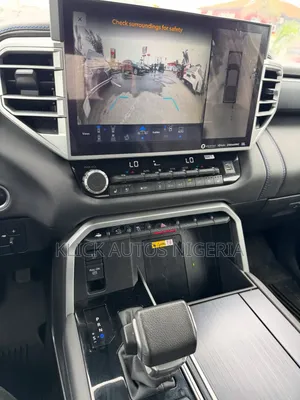 Toyota Tundra Platinum CrewMax 5.5' Bed 2024 Black