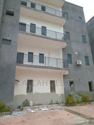 3bdrm Block of Flats in Mabushi for sale