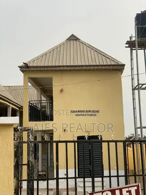 Furnished 20bdrm Apartment in Camp Junction, Ido for rent