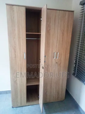 4-Door Wardrobe for Home