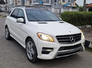 Mercedes-Benz M Class ML400 4MATIC 4dr SUV AWD (3.0L 6cyl Turbo 7A)