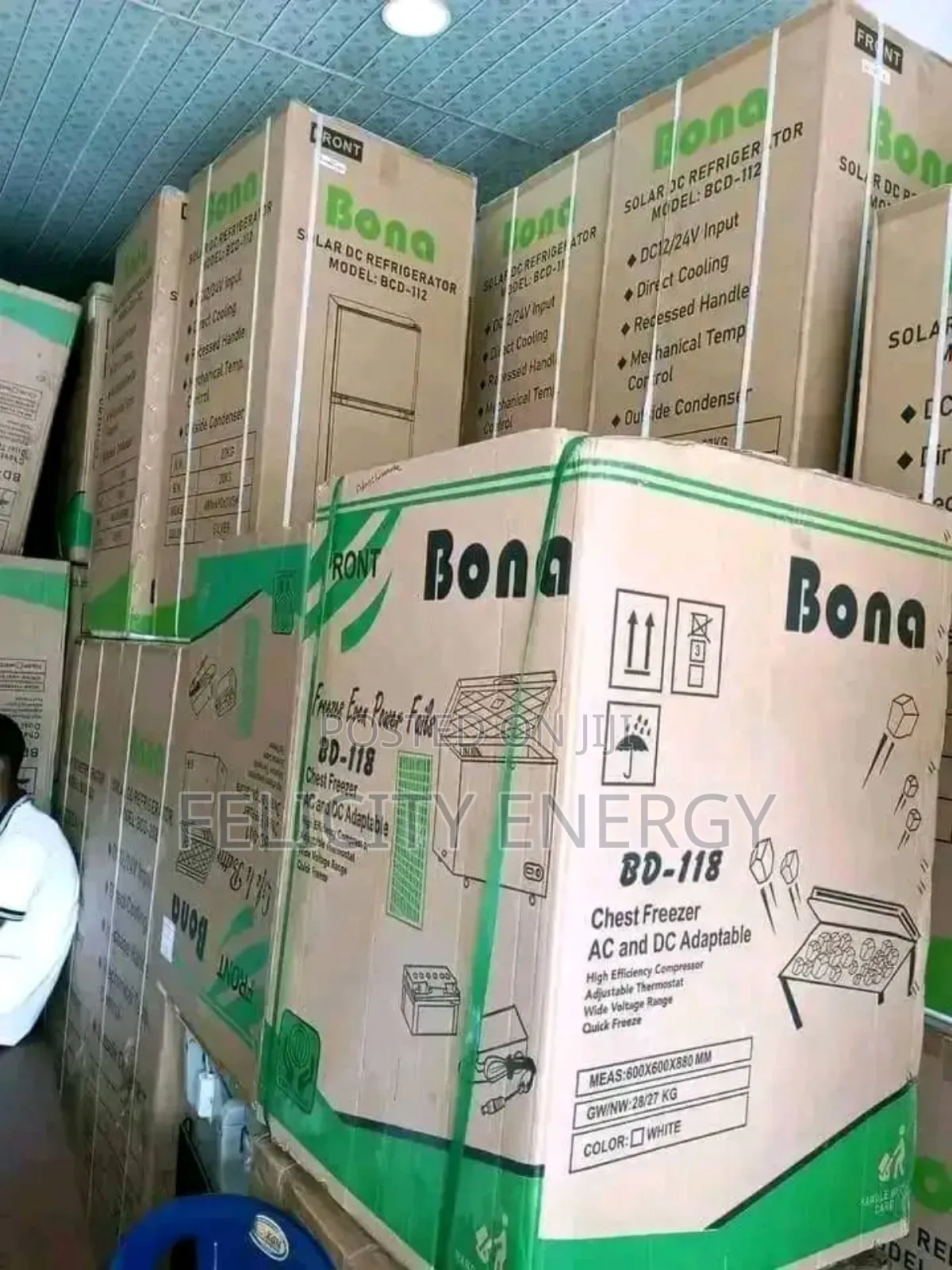 Bona Solar Freezer 118 Liters Ac/Dc
