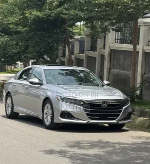 Honda Accord Touring 2018 Silver