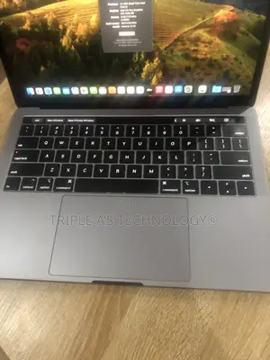 Laptop Apple MacBook Pro 2019 8GB Intel Core i5 SSD 256GB