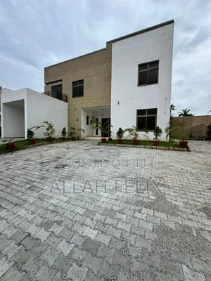 4bdrm Mansion in Maitama for sale