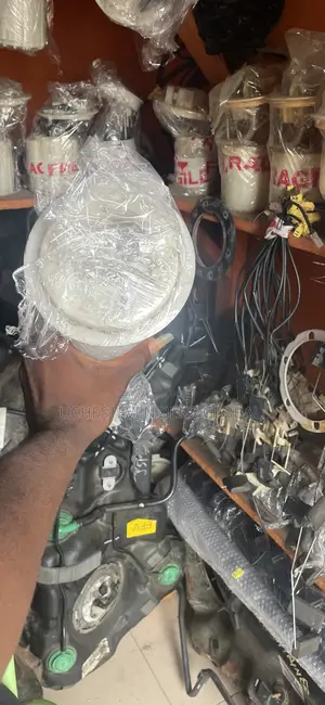 Fuel Pump C300