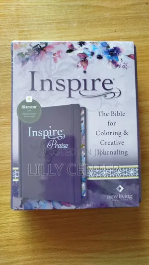 Inspire Praise Bible