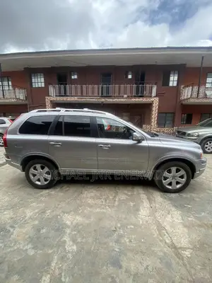 Volvo XC90 3.2 Premium Plus FWD (3.2L 6cyl 6A) 2012 Silver
