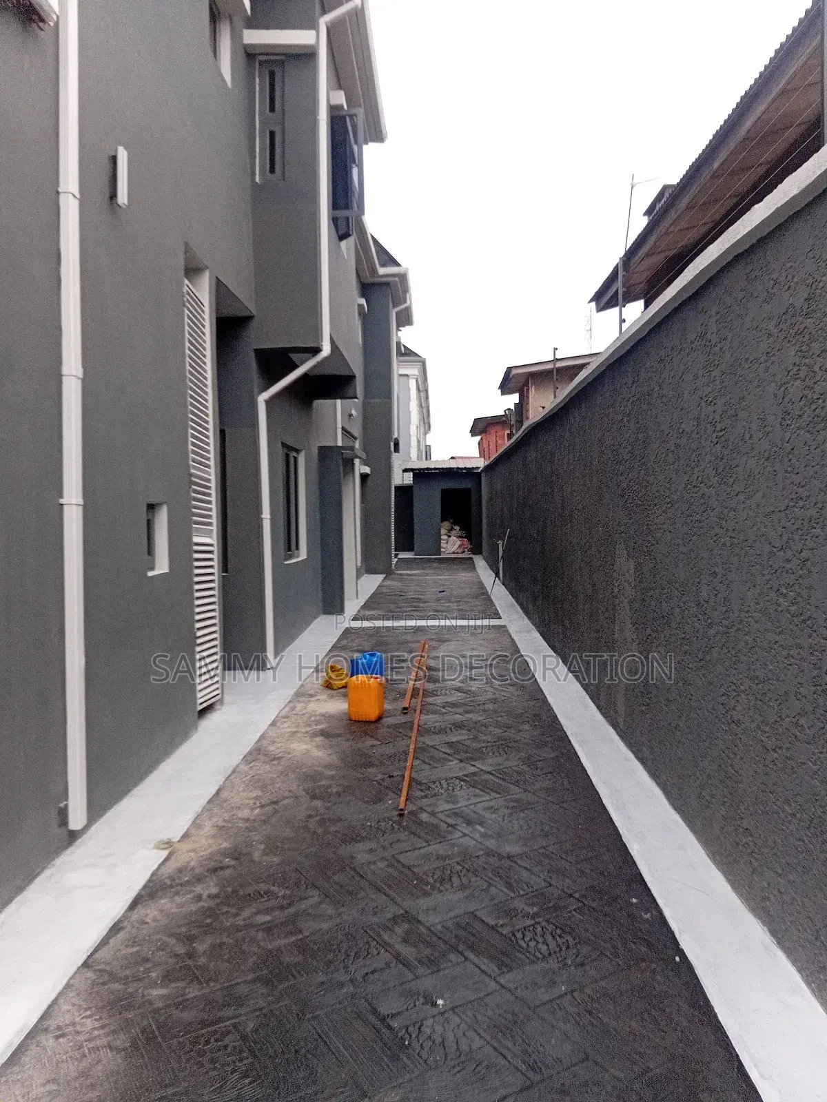 Send a Dm;Let Us Make It Fresh Coating Space for You. 
