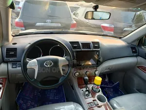 Toyota Highlander Limited 2009 Silver