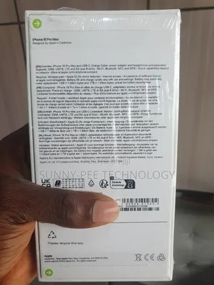 New Apple iPhone 16 Pro Max 256 GB Silver