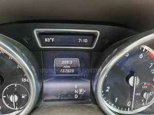 Mercedes-Benz M Class ML350 4MATIC 4dr SUV AWD (3.5L 6cyl 7A) 2014