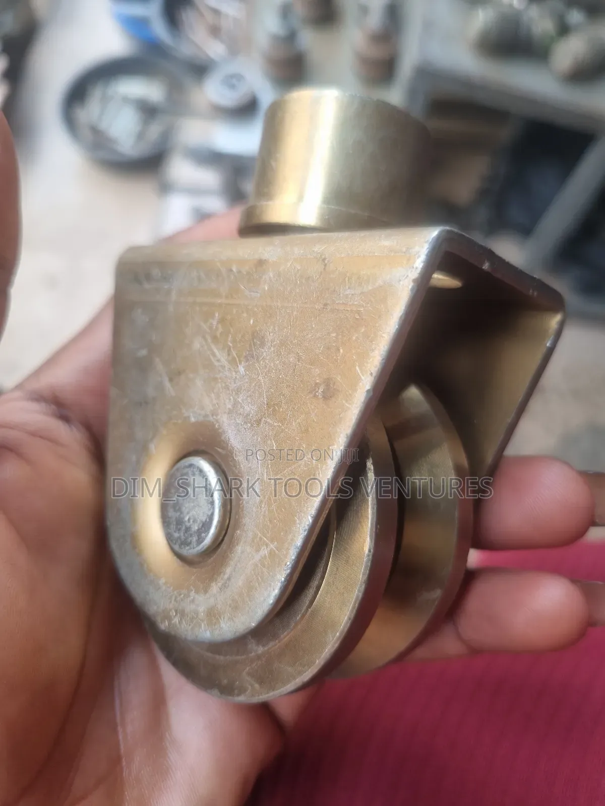 V-Groove Wheel With a Bracket(Gate Roller)