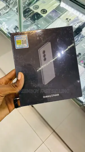 New Samsung Galaxy Z Fold6 256 GB Gray