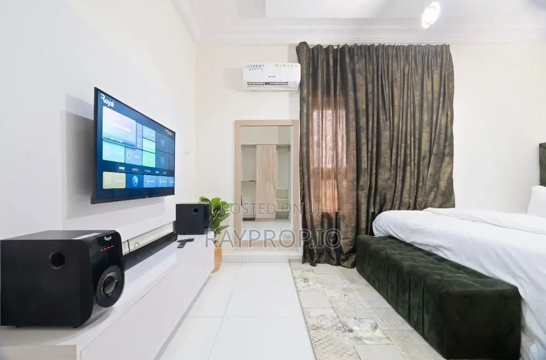 1 Bedroom Shortlet in Chevron Lekki