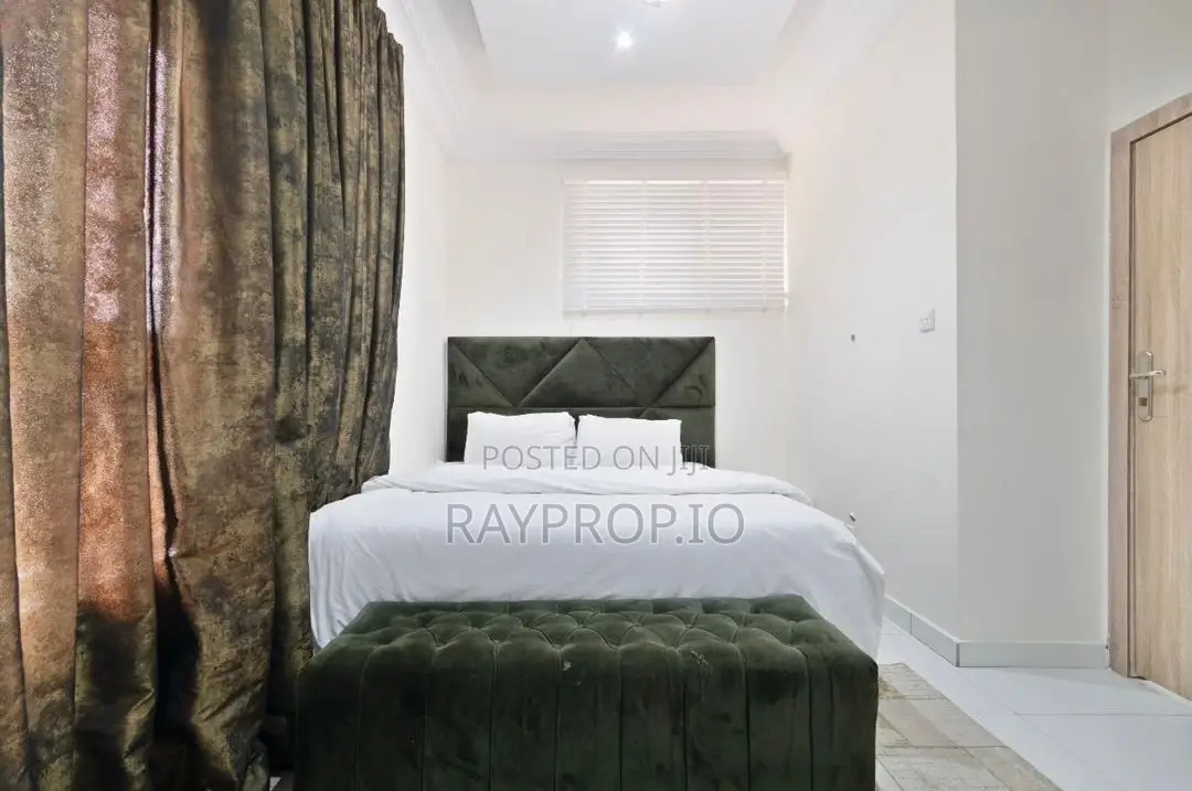 1 Bedroom Shortlet in Chevron Lekki