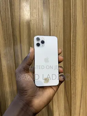 Apple iPhone 11 Pro 64 GB White