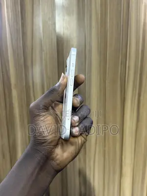Apple iPhone 13 128 GB White