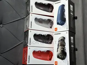 JBL Charge 5