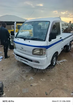 Direct Belgium Daihatsu Hijet Truck 2010 White