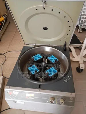 Jouan C312 Bucket Centrifuge