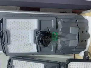 800watts Solar Streetlight With Solar CCTV Camera