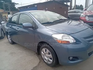 Toyota Yaris 1.5 Sedan 2008 Blue