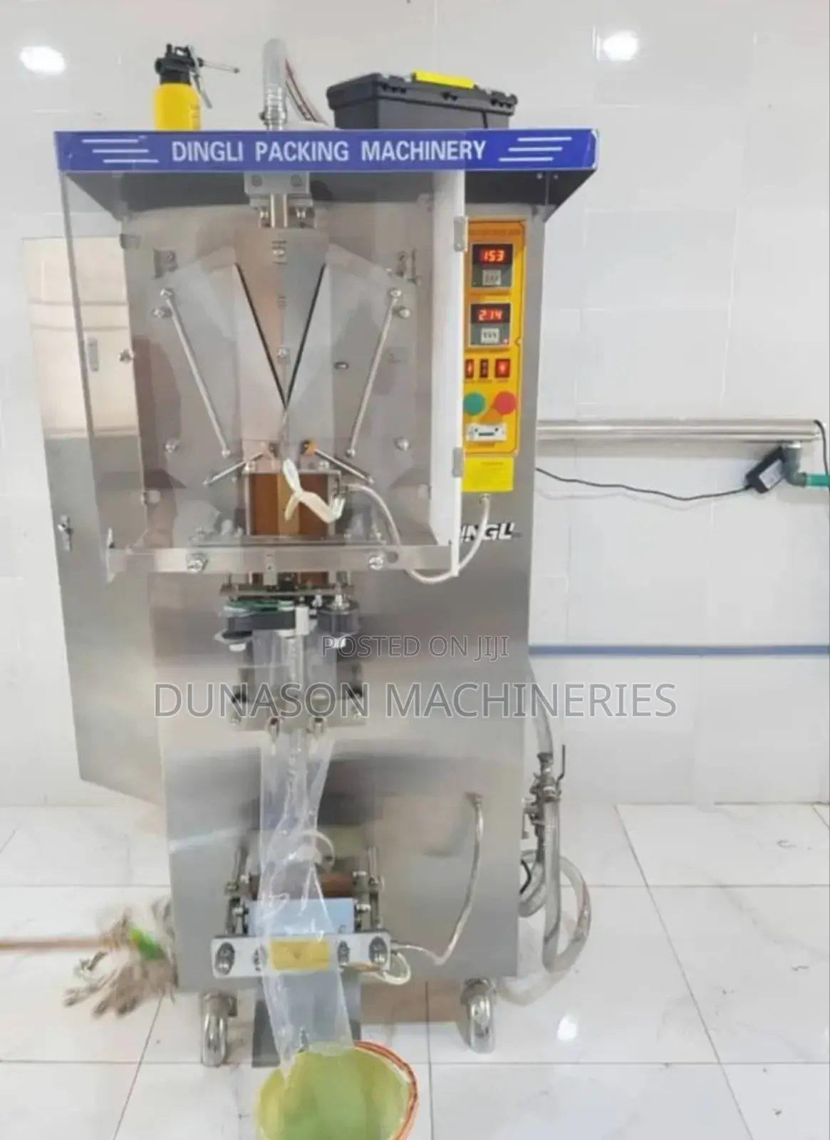 Pure Water Producing Machine