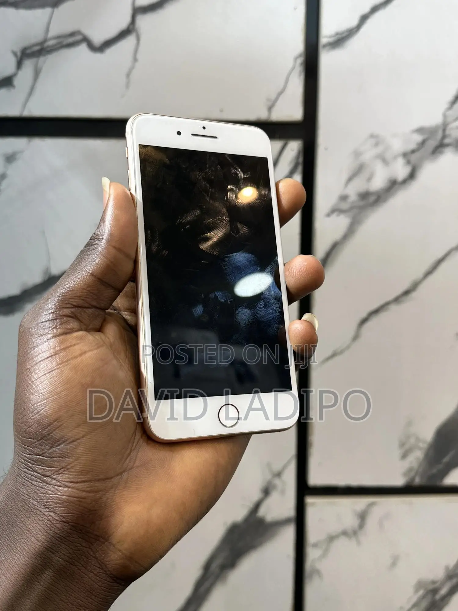 Apple iPhone 8 Plus 64 GB Gold