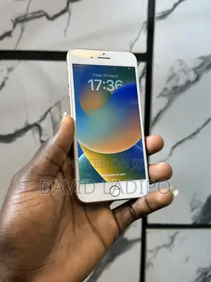 Apple iPhone 8 Plus 64 GB Gold