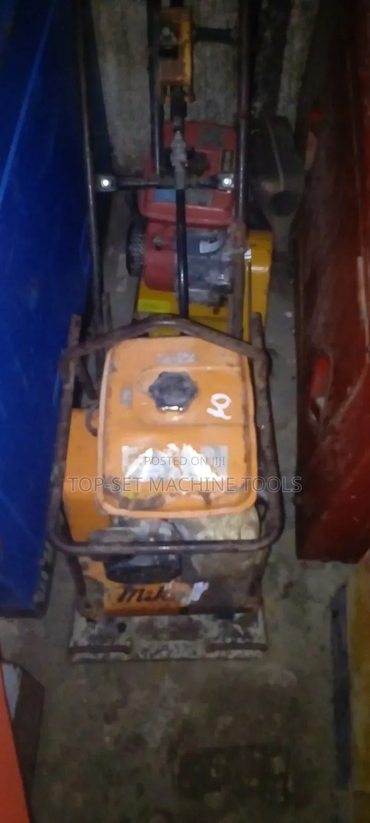 Tokunbo Plate Compactor