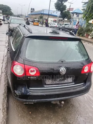 Volkswagen Passat 2009 Black