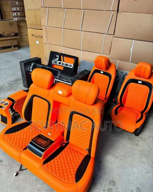Mercedes Benz G-Wagon 2005 Upgraded to 2022 Interior