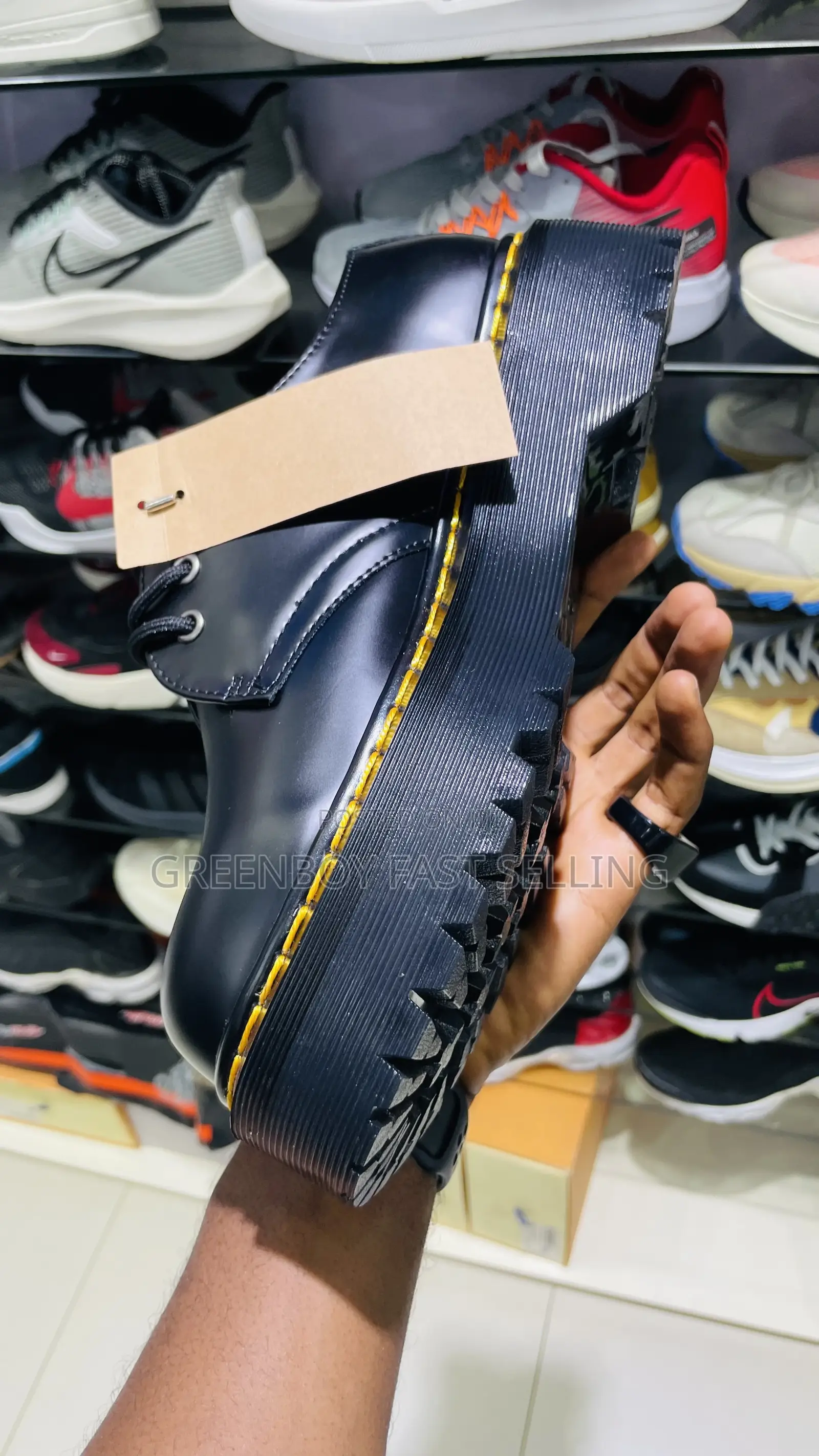 Original Black Shoe High Quality